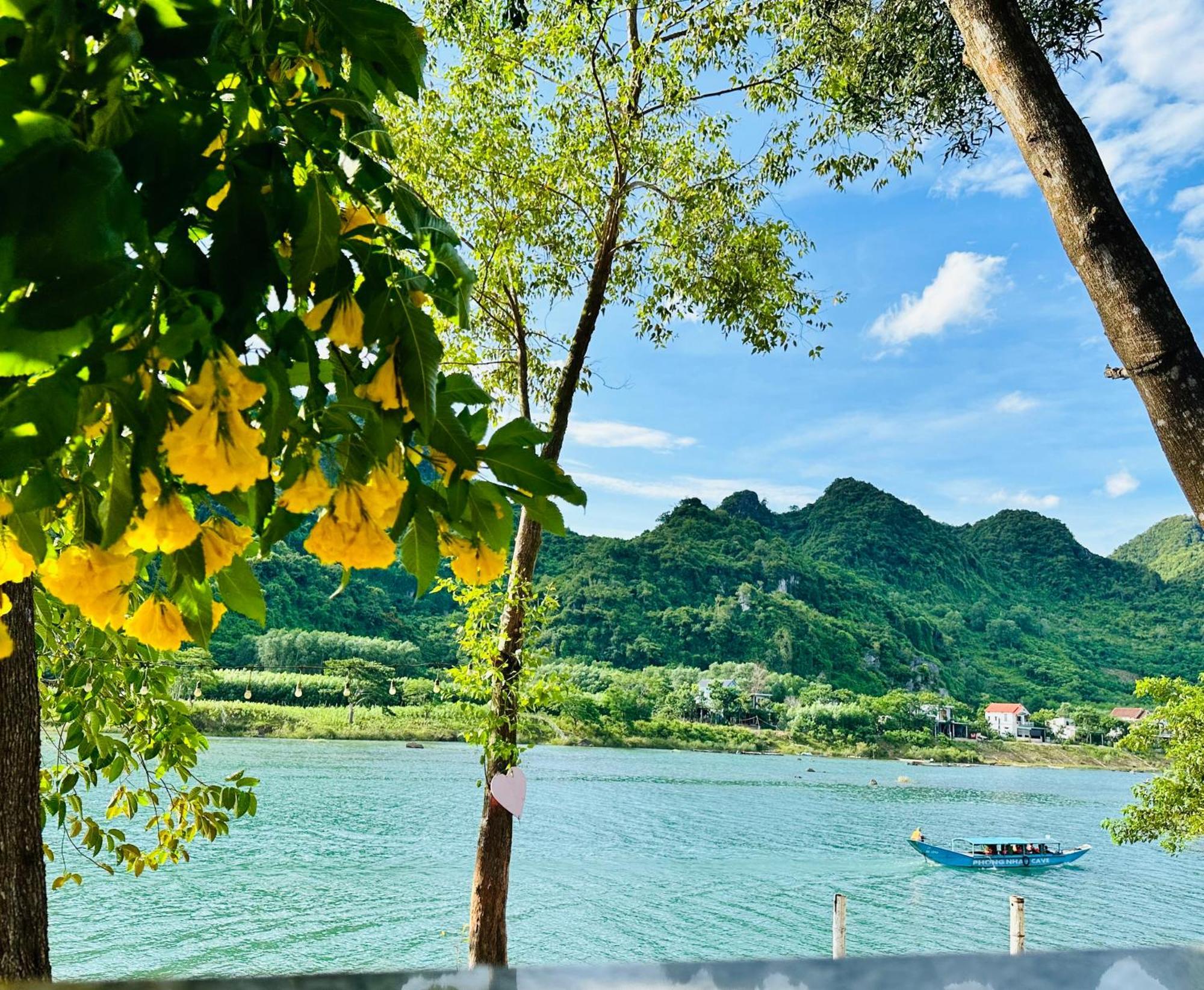 Son River House Phong Nha Exterior foto